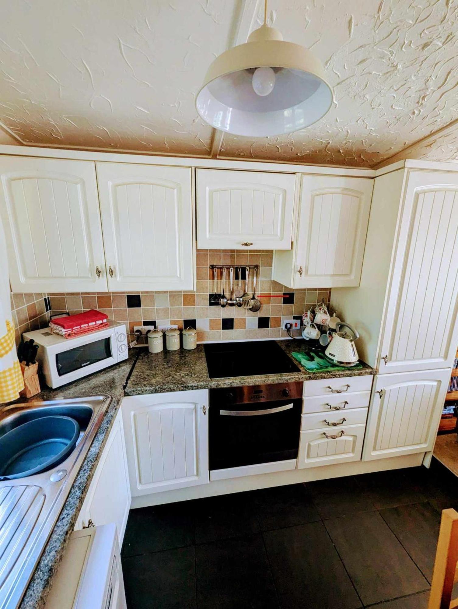 2-bed Retreat, * Welcombe